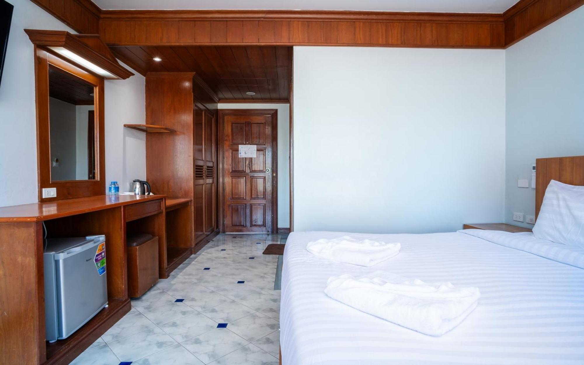 Gp House Phuket Patong Beach Zewnętrze zdjęcie